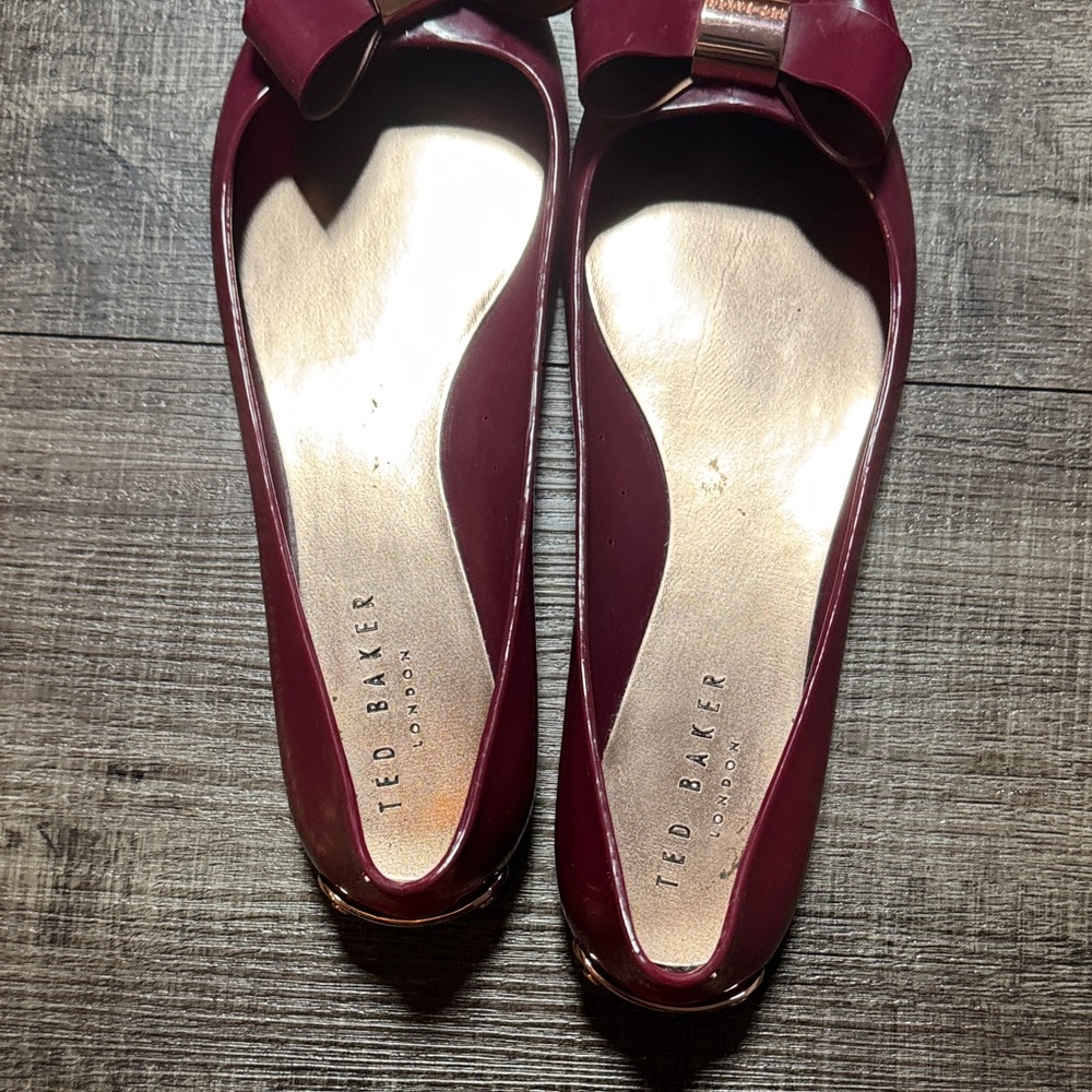 Ted Baker London Burgundy Bow Flats - Picture 9 of 11